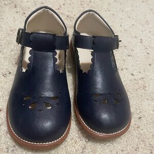 Girls leather oxfords